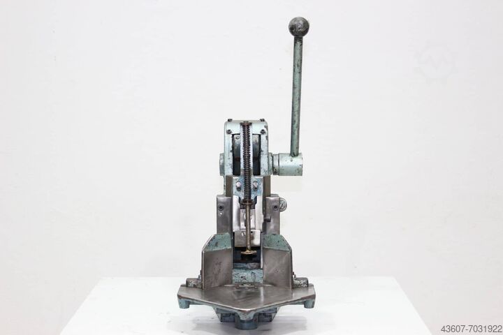 Polygraph Y6R