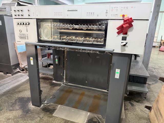 HEIDELBERG SM 102-4-P3+L, 2006 г.в., 4секции+лак, с переворотом, 181 млн. отт.. Пульт CP 2000
