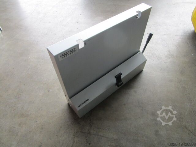 NELA G2.090.9051/02